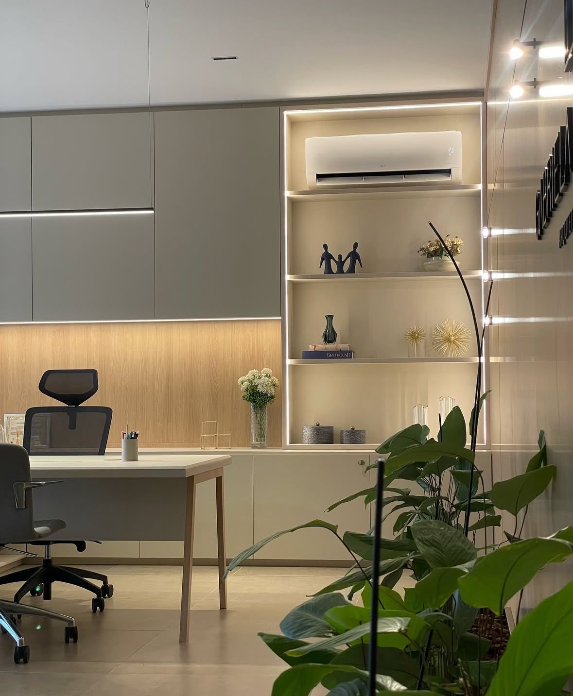 Escritório New Tech Móveis